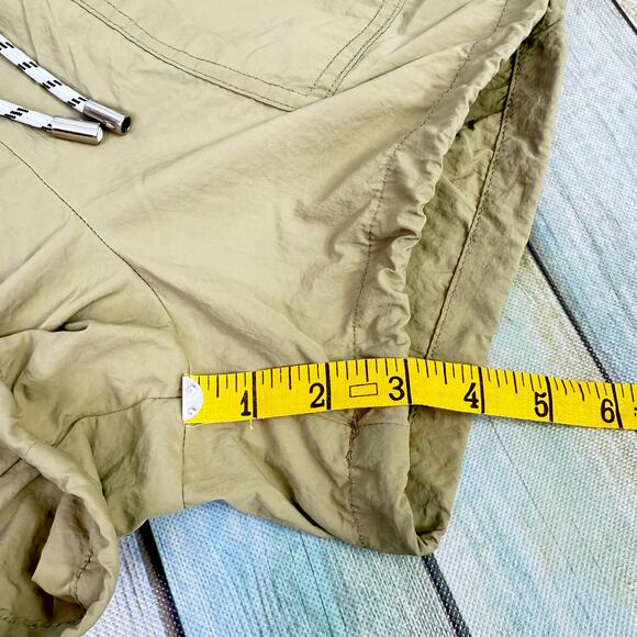Pistola Savanna Windbreaker Short Size XS Khaki Olive Tan Shorts Pull On Sporty - Picture 6 of 8